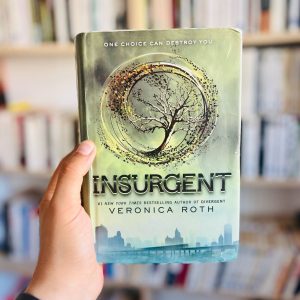 Insurgent (Divergent, #2) - Veronica Roth