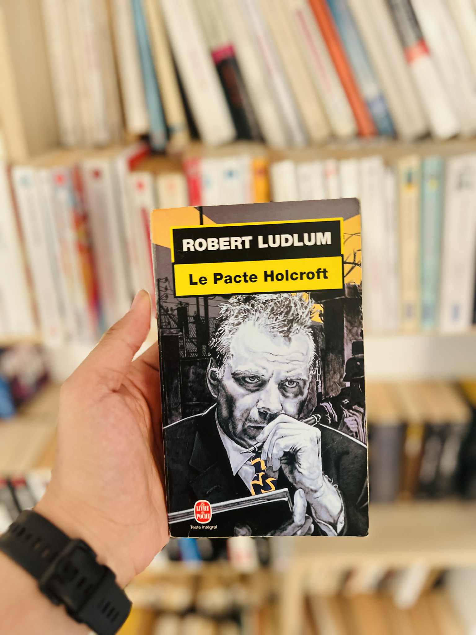 Le Pacte Holcroft – Robert Ludlum