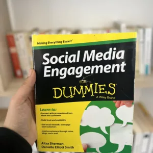 Social Media Engagement For Dummies by Aliza Sherman & Danielle Elliott Smith