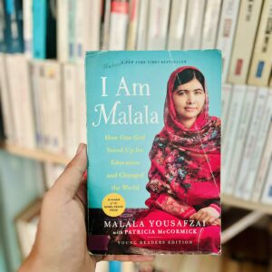 I Am Malala: The Story of the Girl Who Stood Up for Education and Was Shot by the Taliban - Malala Yousafzai , Christina Lamb 3 I Am Malala by Malala Yousafzai