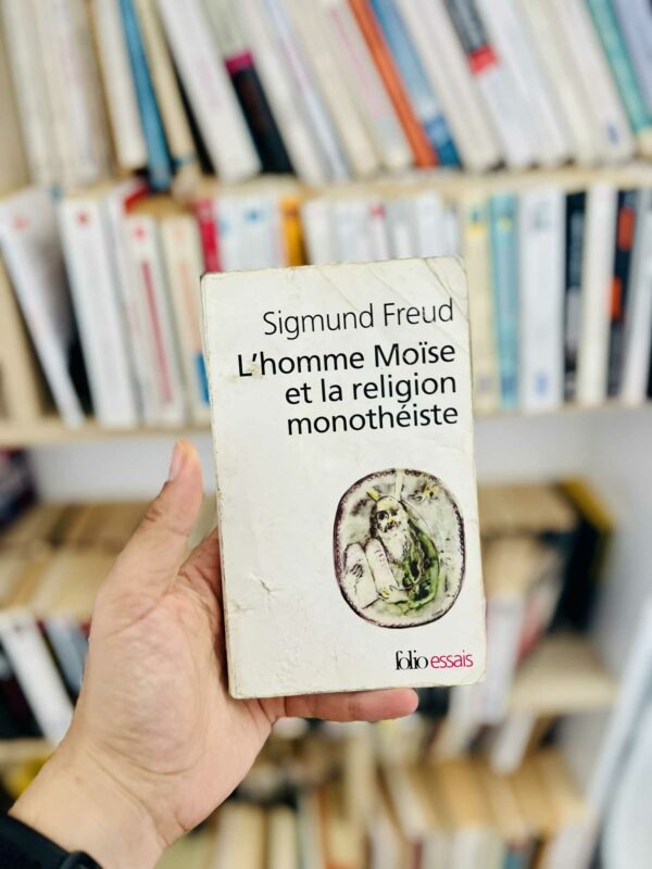 L'homme Moïse et la religion monothéiste : trois essais - Sigmund Freud 1 L’homme Moïse et la religion monothéiste : trois essais – Sigmund Freud