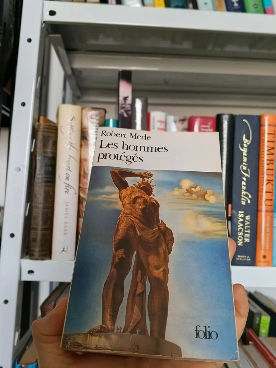 Les hommes protégés de Robert Merle