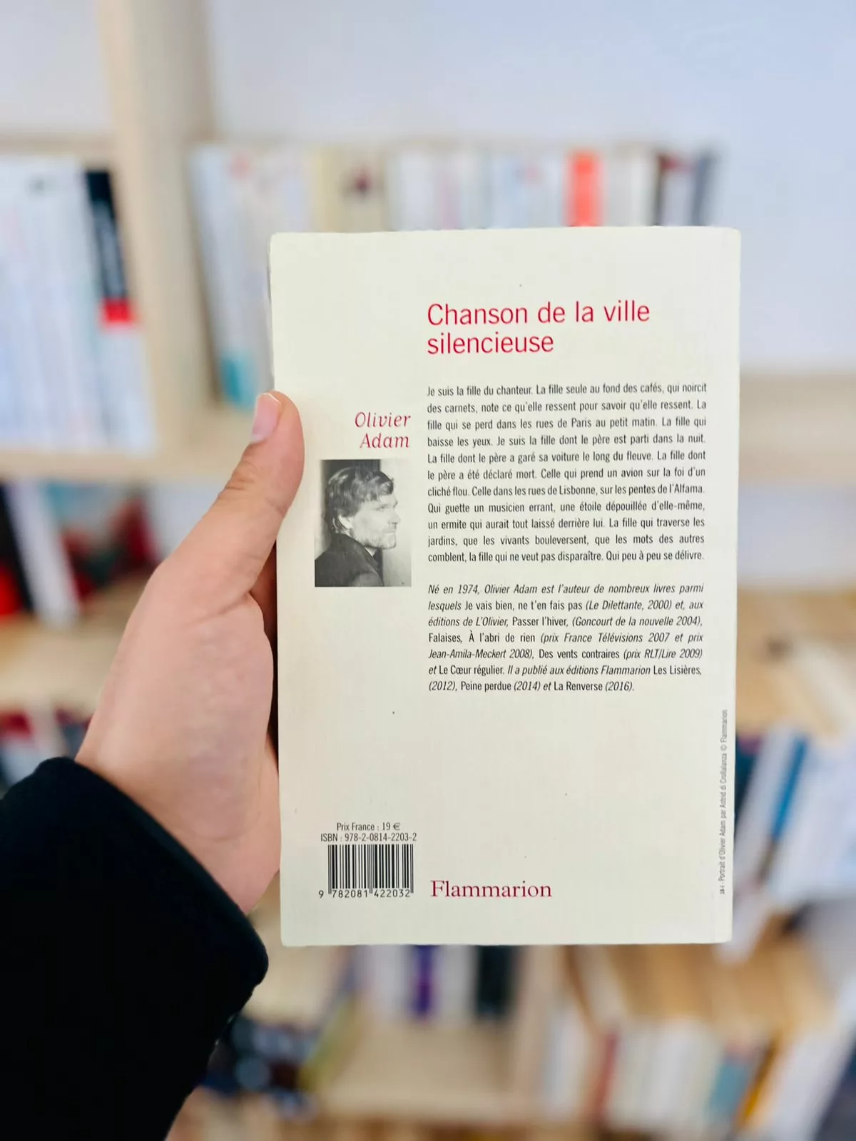 63ad8958-d597-4cc9-91f2-f88a3a6341aa