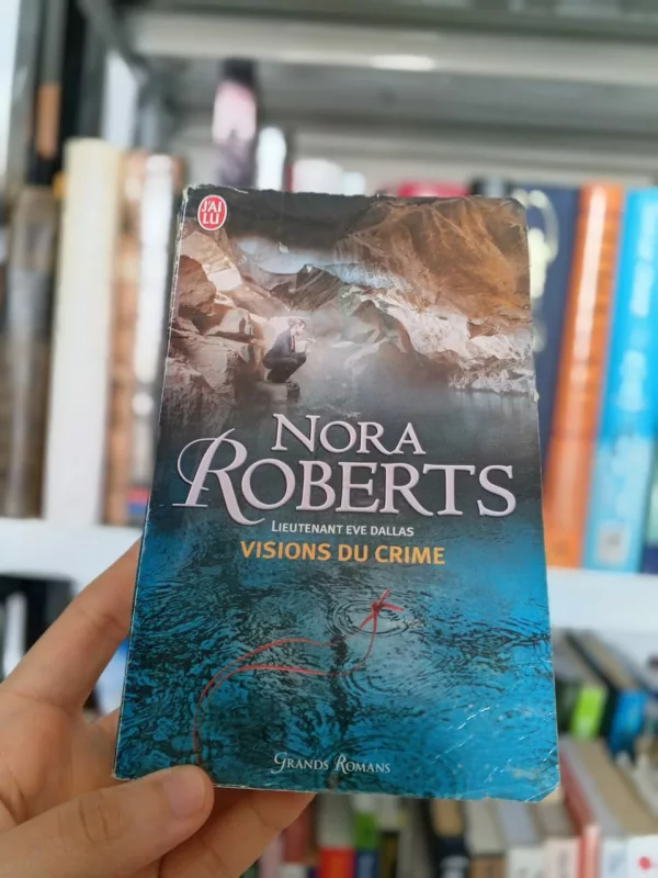 Lieutenant Eve Dallas, tome 19 : Visions du crime 1 Lieutenant Eve Dallas, tome 19 : Visions du crime