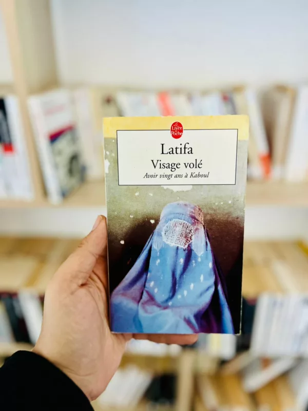 Visage volé : Avoir 20 ans à Kaboul 1 Visage volé : Avoir 20 ans à Kaboul