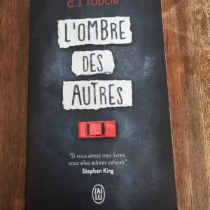 L'ombre des autres de C. J. Tudor