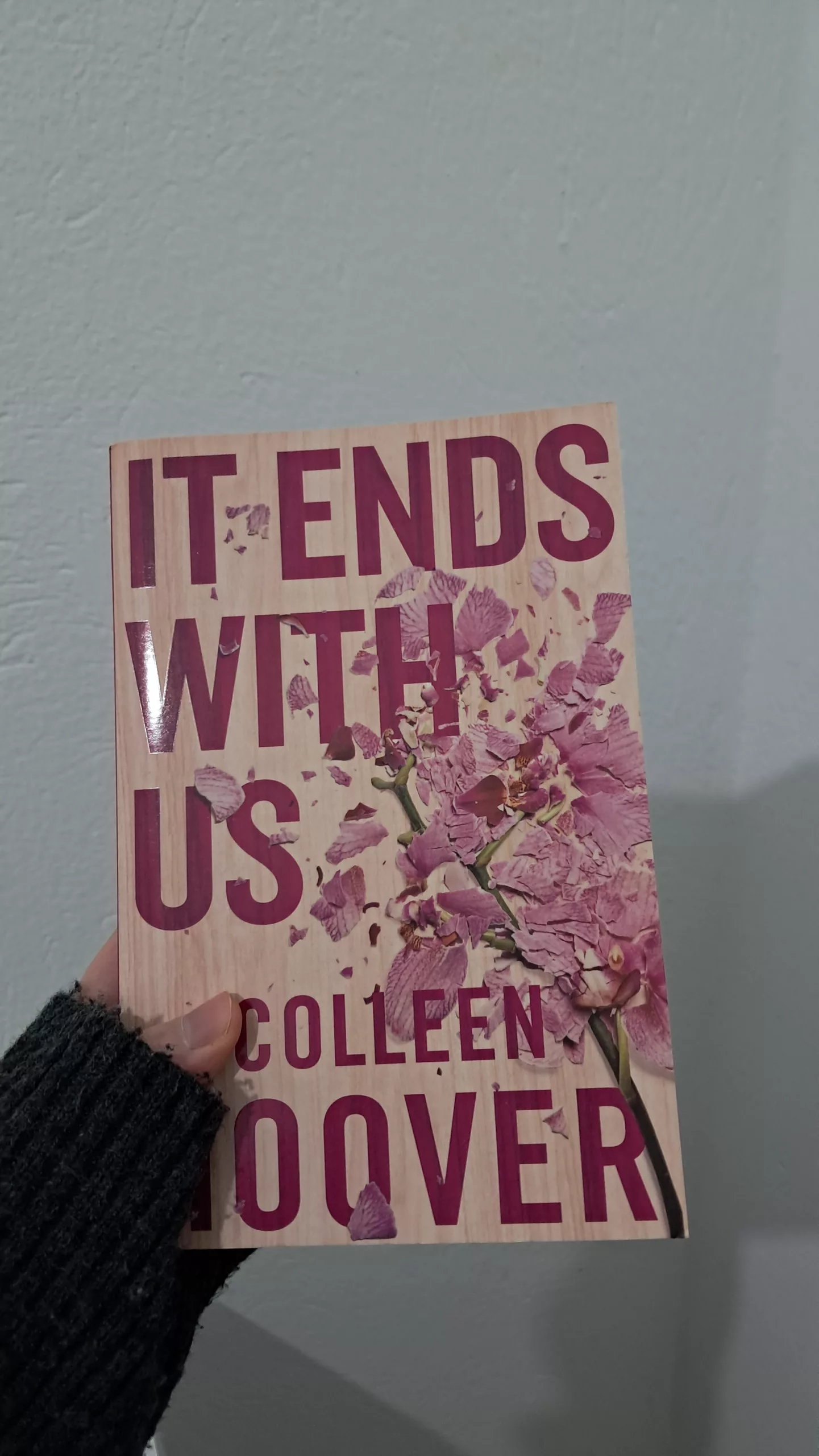 It Ends with Us by Colleen Hoover