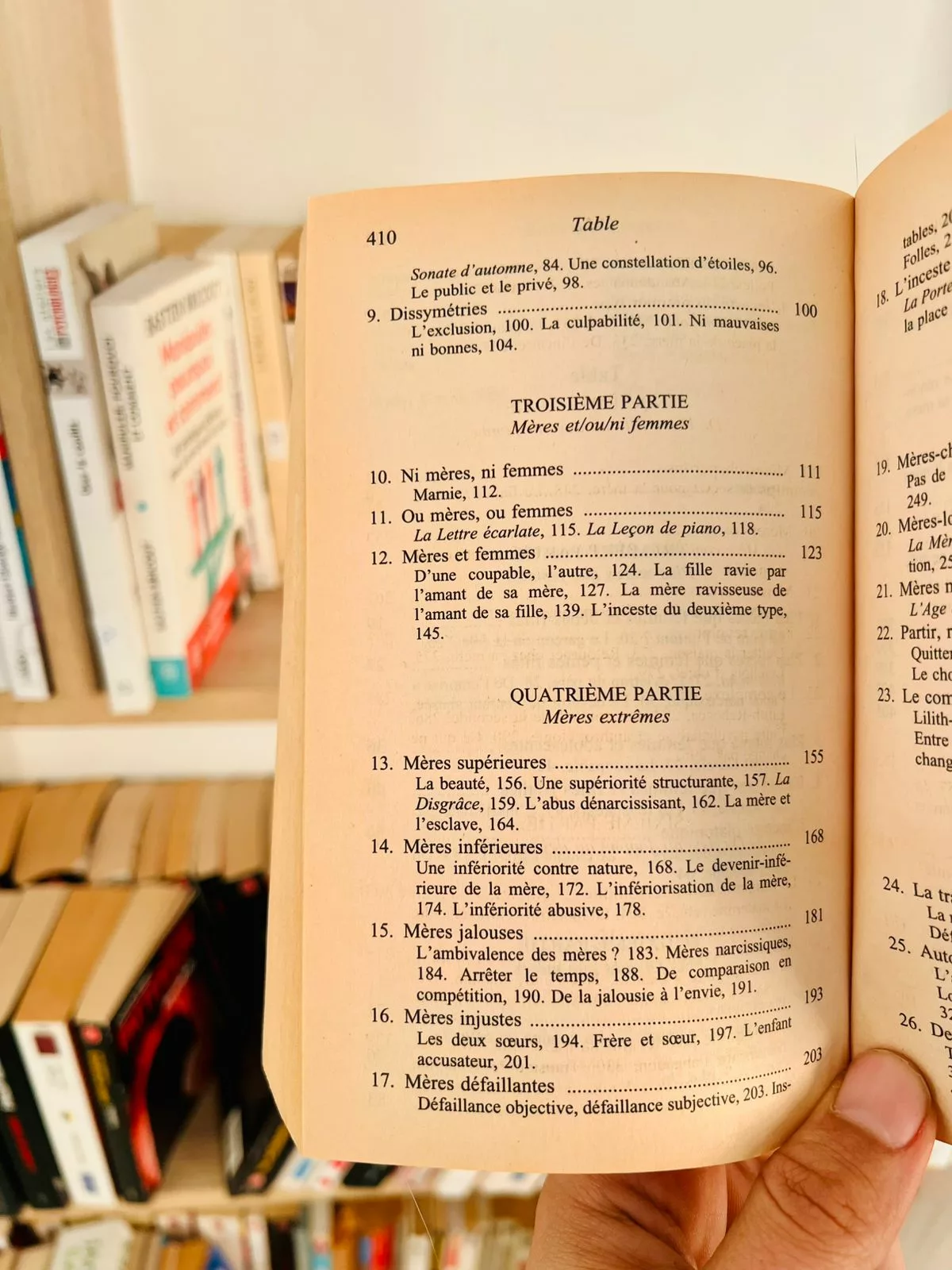 Mères-filles, une relation à trois