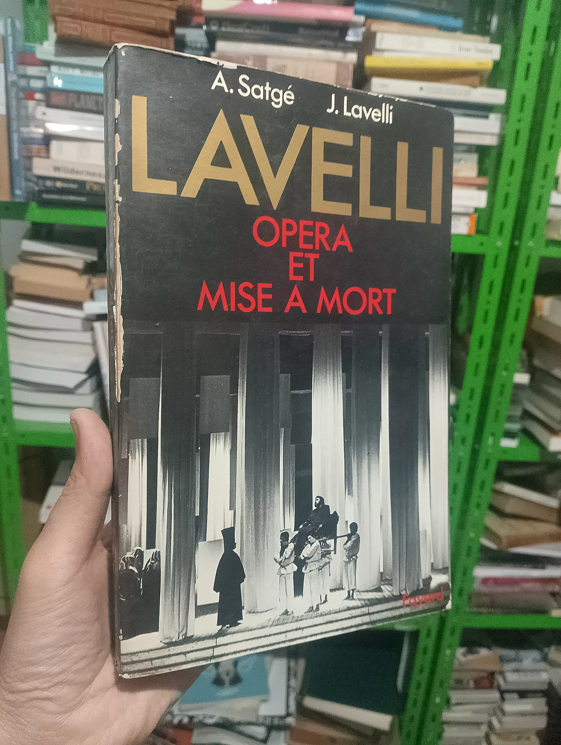 Lavelli : opéra et mise à mort