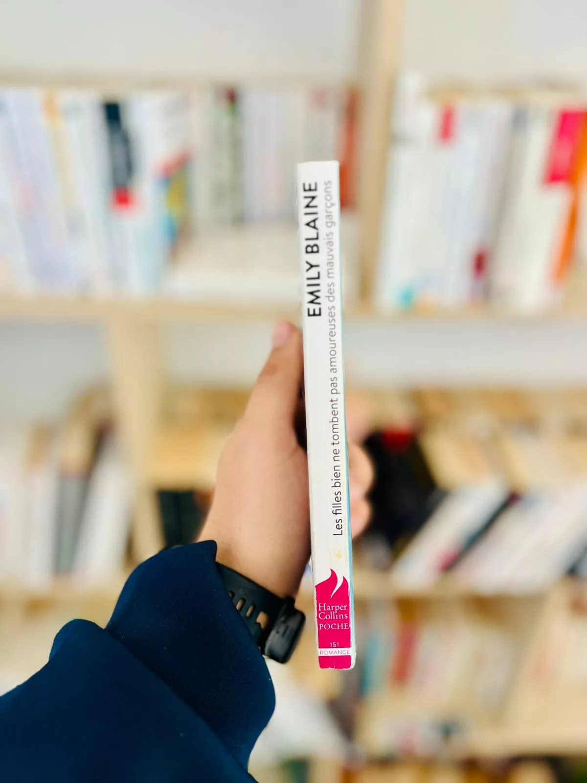 Les filles bien ne tombent pas amoureuses des mauvais garçons