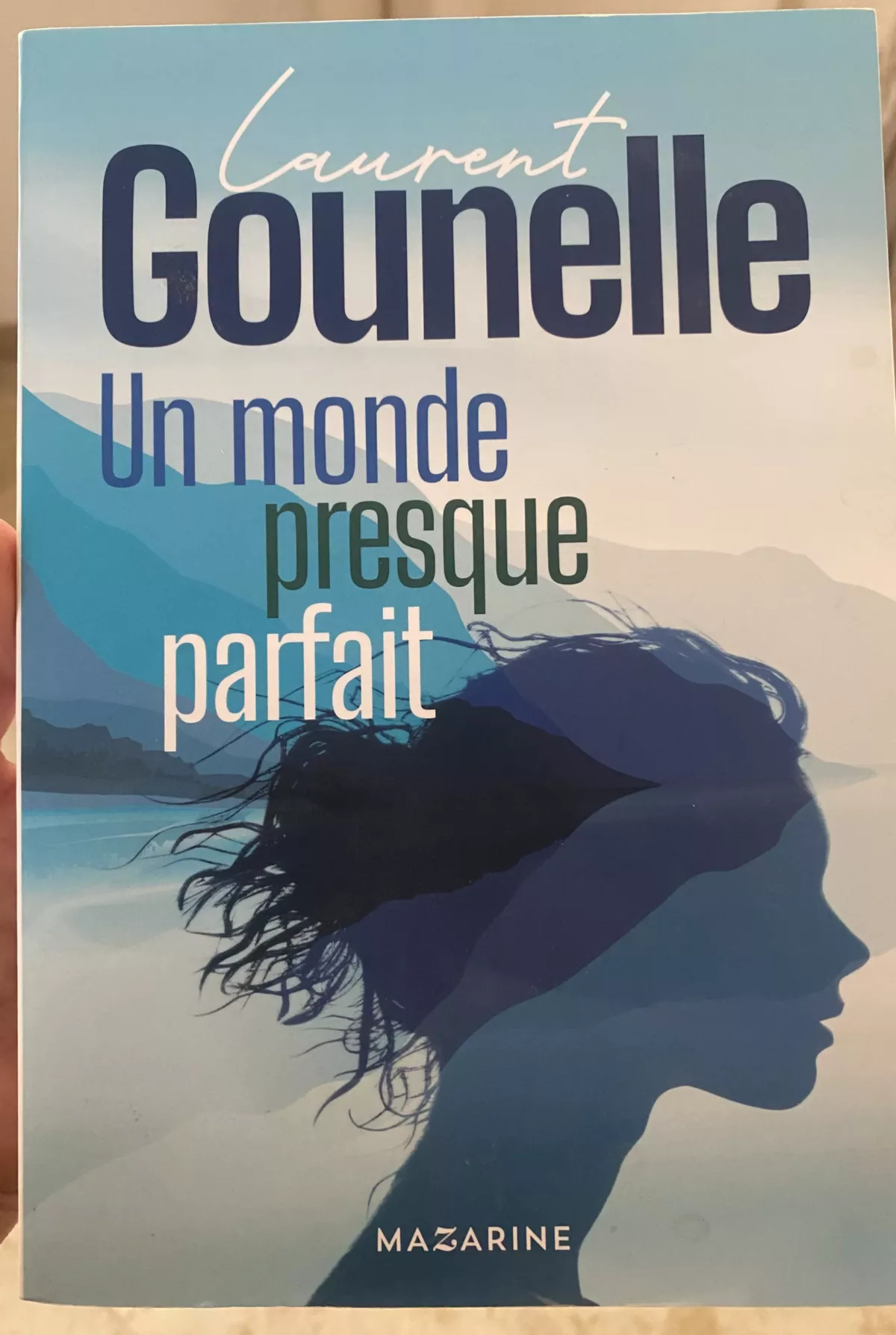 cropped-Un monde presque parfait de Laurent Gounelle-scaled-1.webp