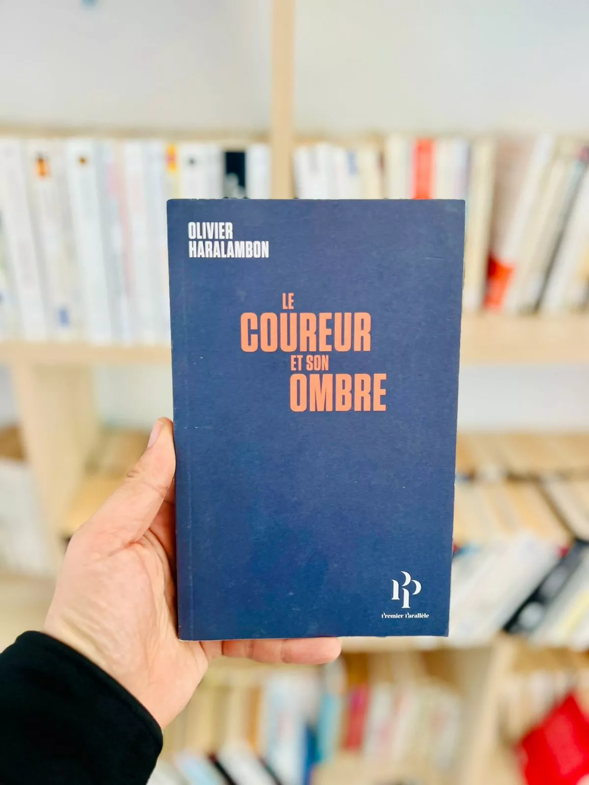 Le coureur et son ombre