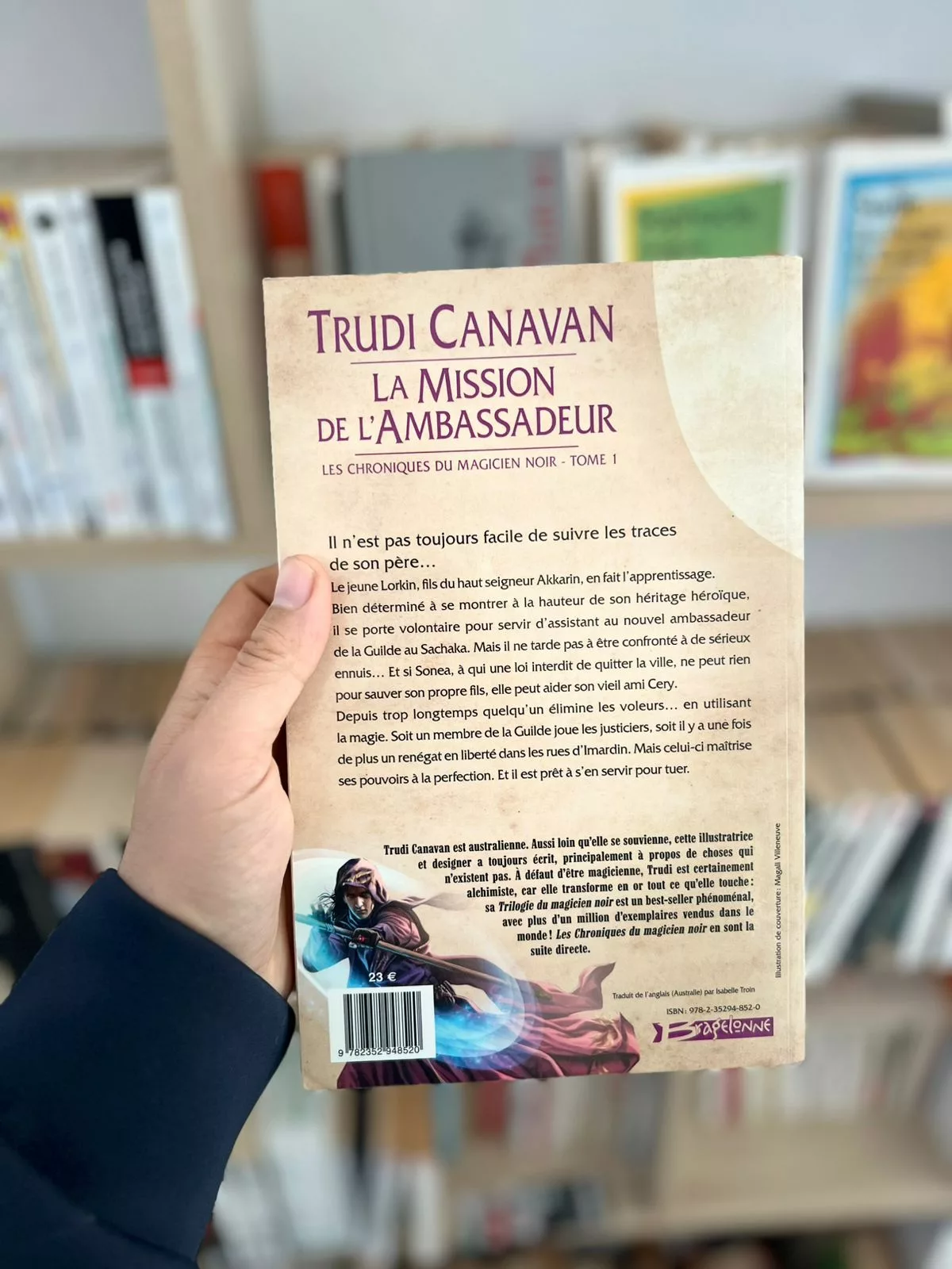 Les chroniques du magicien noir, tome 1 : la Mission de l’Ambassadeur