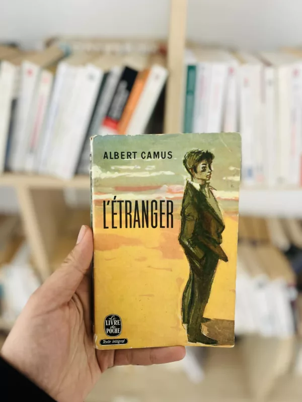 L'étranger - Albert Camus 1957 1 L’étranger – Albert Camus 1957