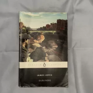 Dubliners by James Joyce (Penguin Classics Edition) 11 IMG 9910