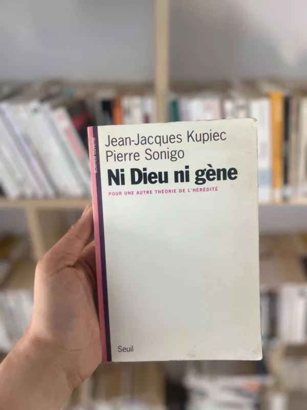 Ni Dieu ni gène 1 Ni Dieu ni gène