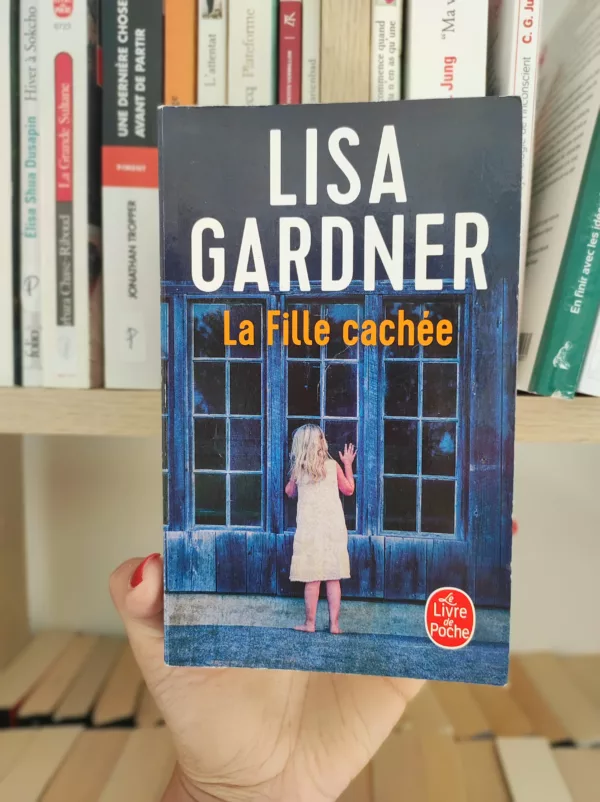 La Fille cachée 1 La Fille cachée