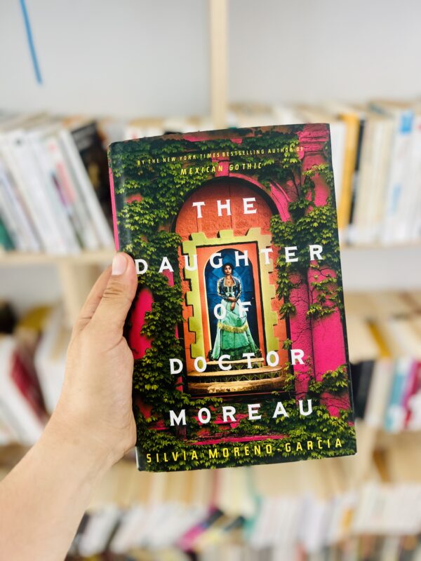The Daughter of Doctor Moreau 1 The Daughter of Doctor Moreau