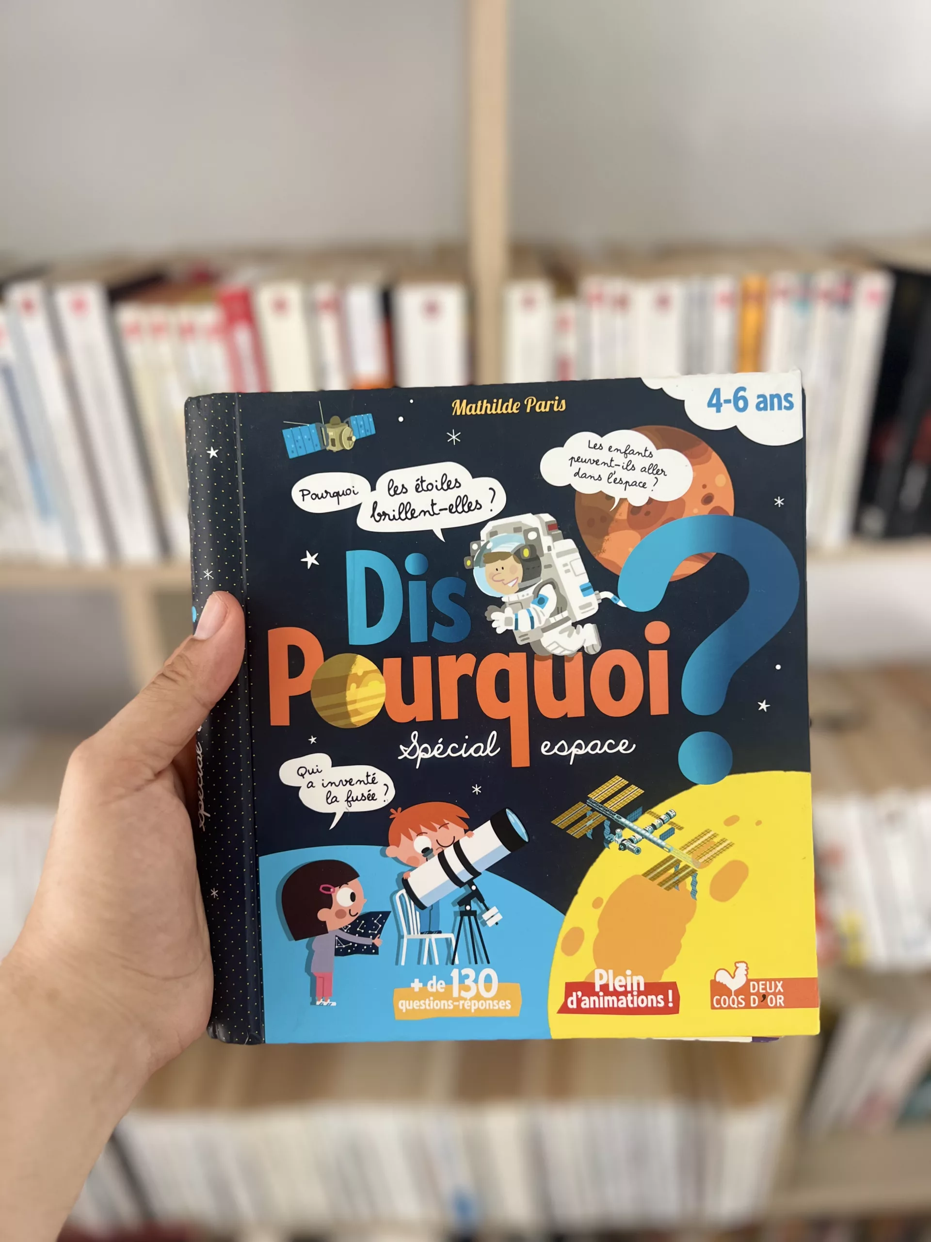 Dis pourquoi ? L’espace: Livre animé de Mathilde Paris