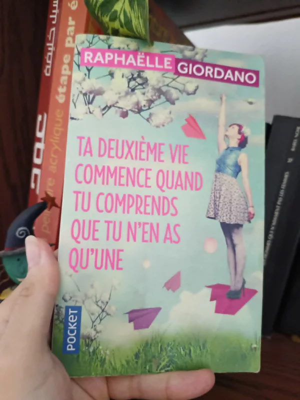 Ta deuxième vie commence quand tu comprends que tu n'en as qu'une 1 Ta deuxième vie commence quand tu comprends que tu n’en as qu’une
